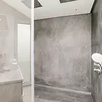 6 Person In Apartment